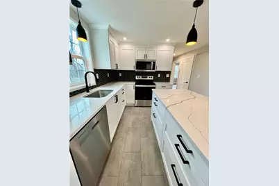 188 Sumner Avenue, Warwick, RI 02888 - Photo 8