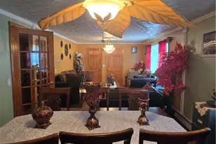 89 Columbia Ave, Pawtucket, RI 02860 - Photo 8