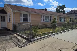 89 Columbia Ave, Pawtucket, RI 02860 - Photo 2