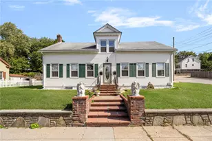 14 Border St, West Warwick, RI 02893 - Photo 1
