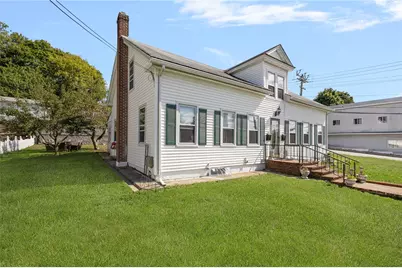 14 Border Street, West Warwick, RI 02893 - Photo 2