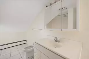 14 Border St, West Warwick, RI 02893 - Photo 20