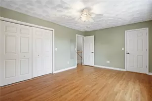 87 N Bend St, Pawtucket, RI 02860 - Photo 16