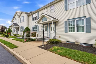 87 North Bend Street #3, Pawtucket, RI 02860 - Photo 1