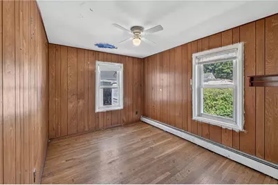 27 Ferncrest Boulevard, North Providence, RI 02911 - Photo 8