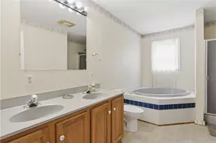 2037 Crandall Rd, Tiverton, RI 02878 - Photo 30