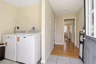 22 Pennsylvania Ave, Warren, RI 02885 - Photo 18