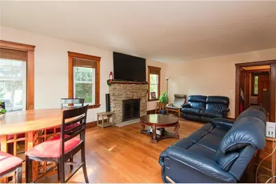 556 East Main Road, Middletown, RI 02842 - Photo 10