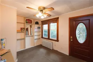 556 E Main Rd, Middletown, RI 02842 - Photo 6
