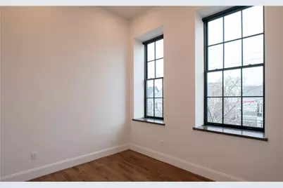 15 Cranston Avenue #30, Newport, RI 02840 - Photo 20