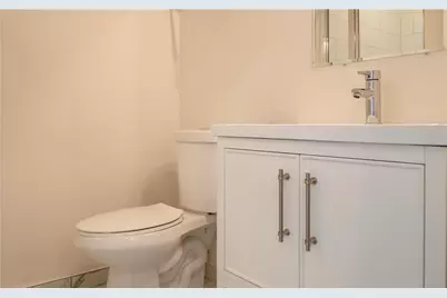 15 Cranston Avenue #30, Newport, RI 02840 - Photo 10