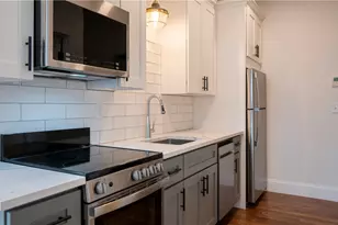 15 Cranston Ave, Newport, RI 02840 - Photo 8