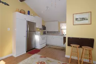 60 North Ave, Charlestown, RI 02813 - Photo 4