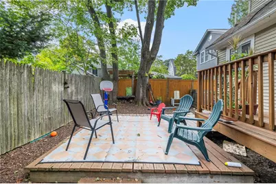 249 8th Street #2, Providence, RI 02906 - Photo 32