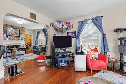 84 Doyle Avenue, Providence, RI 02906 - Photo 4
