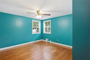 20 Moswansicut Dr, Johnston, RI 02919 - Photo 24