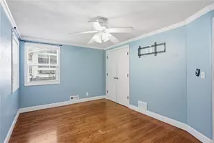 20 Moswansicut Dr, Johnston, RI 02919 - Photo 28