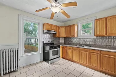 88 Doyle Avenue, Providence, RI 02906 - Photo 24