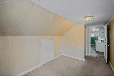 147 Bloodgood Street, Pawtucket, RI 02861 - Photo 24