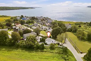 4 Ronnie St, Tiverton, RI 02878 - Photo 2