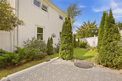 4 Ronnie Street, Tiverton, RI 02878 - Photo 38
