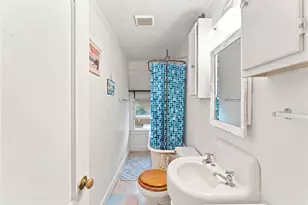 18 Spring St, Westerly, RI 02891 - Photo 34
