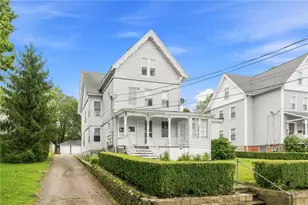 18 Spring St, Westerly, RI 02891 - Photo 2