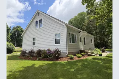 2 Broadway, Woonsocket, RI 02895 - Photo 4