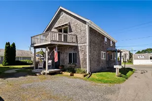 499 Park Ave, Portsmouth, RI 02871 - Photo 2