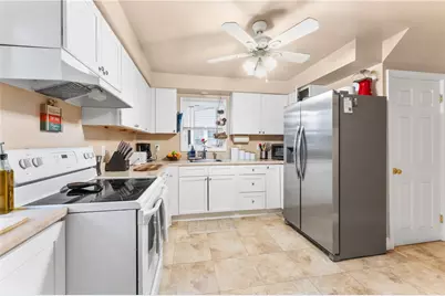 34 Kent Avenue, East Providence, RI 02914 - Photo 22