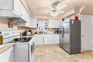 34 Kent Ave, East Providence, RI 02914 - Photo 22