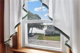 148 Grand View Dr, Warwick, RI 02886 - Photo 8