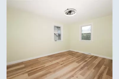 64 Perkins Avenue, Cranston, RI 02910 - Photo 18