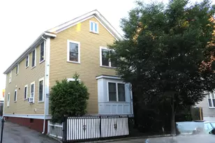 98 Hamilton St, Providence, RI 02907 - Photo 2