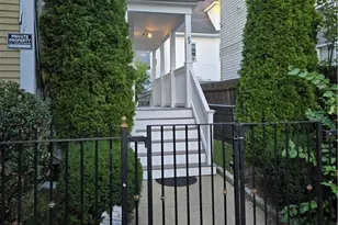 98 Hamilton St, Providence, RI 02907 - Photo 4