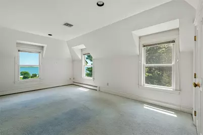 517 Tuckerman Avenue, Middletown, RI 02842 - Photo 28