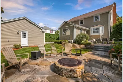 698 High Street, Cumberland, RI 02864 - Photo 42