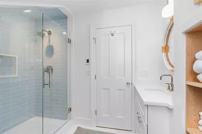 46 Corne Street, Newport, RI 02840 - Photo 24