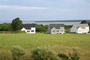 50 Bunker Hill Crossing, Portsmouth, RI 02871 - Photo 8