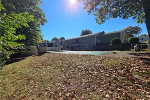19 Roger Williams Dr, Smithfield, RI 02828 - Photo 6