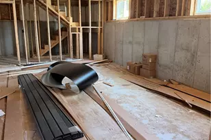 27 Carter St, Providence, RI 02907 - Photo 6