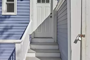 81 Jenkins St, Providence, RI 02906 - Photo 28