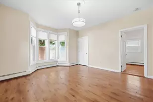 81 Jenkins St, Providence, RI 02906 - Photo 8