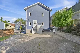 81 Jenkins St, Providence, RI 02906 - Photo 32