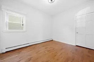 81 Jenkins St, Providence, RI 02906 - Photo 12