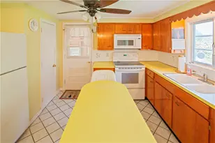 10 Brookdale Dr, Hopkinton, RI 02804 - Photo 14