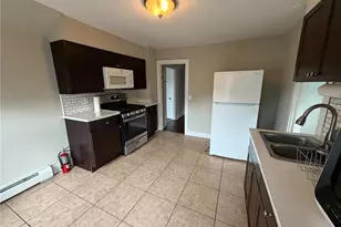 2 Cabin Ct, Westerly, RI 02891 - Photo 2