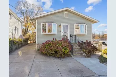 216 Wendell Street, Providence, RI 02909 - Photo 2