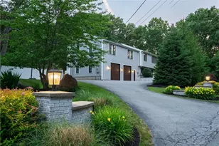 40 Lazywood Ln, Tiverton, RI 02878 - Photo 1