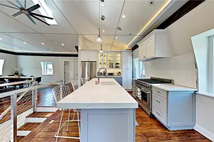 21 School St, Newport, RI 02840 - Photo 4